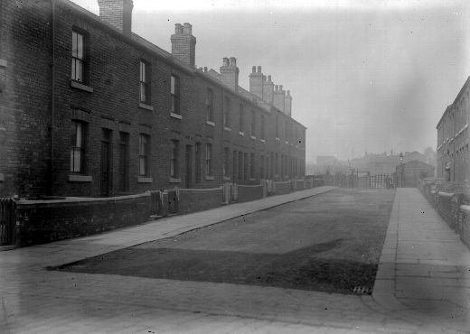 Marsland Street in the 1920s. [Click here to open image in popup]